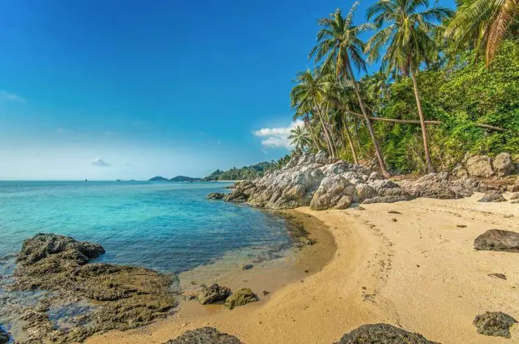 Taling-Ngam Beach KOh Samui width=